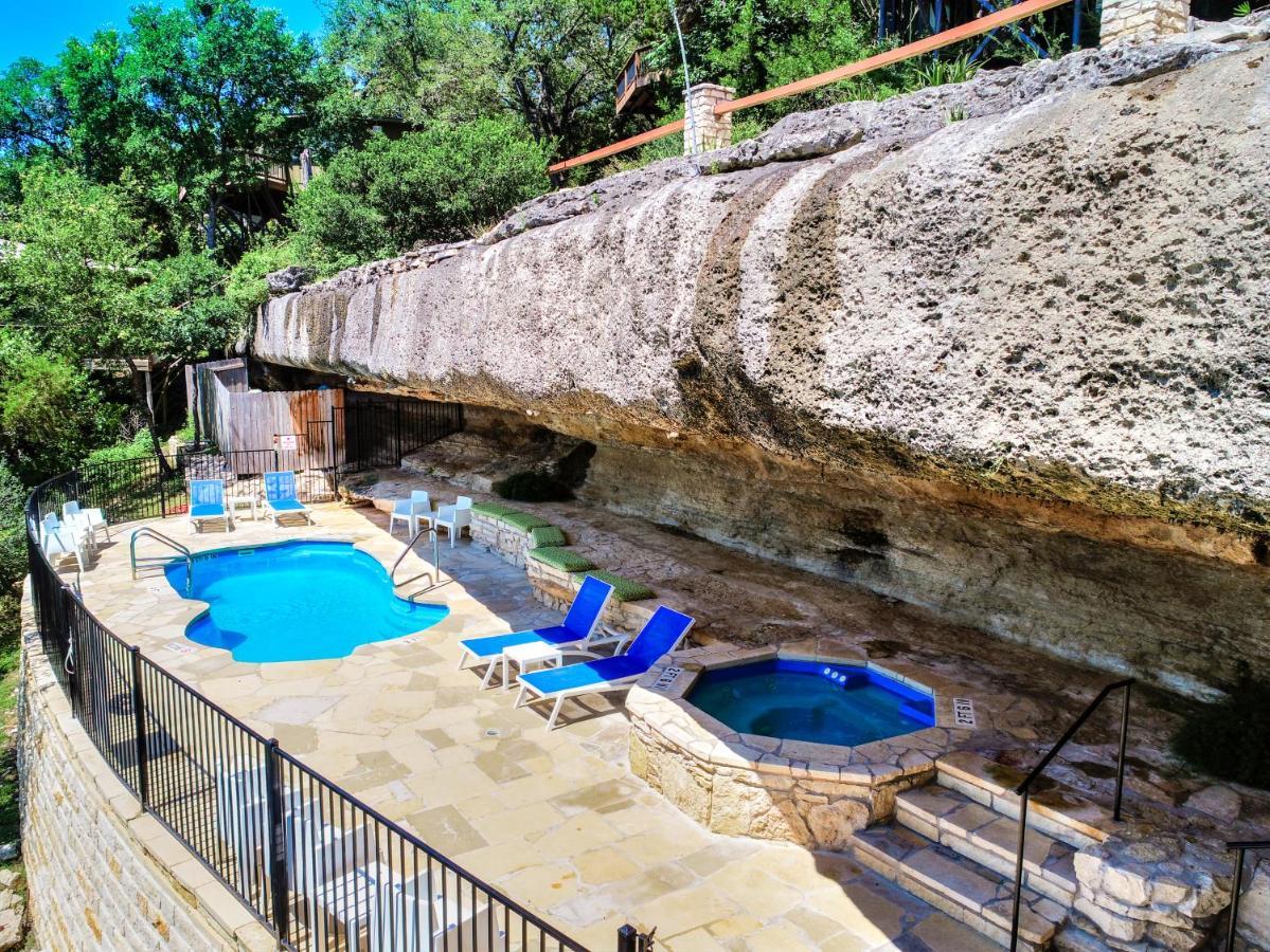 Lake Travis Bungalow Casita Golden Rod #2 레이크웨이 외부 사진